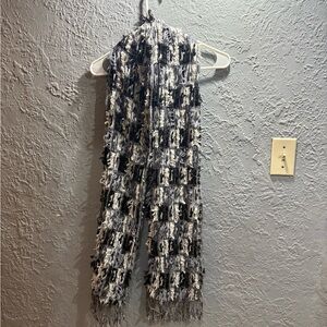 Chic Black and White Textured Scarf